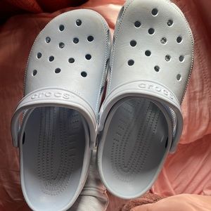 BABY BLUE CROCS SIZE NINE